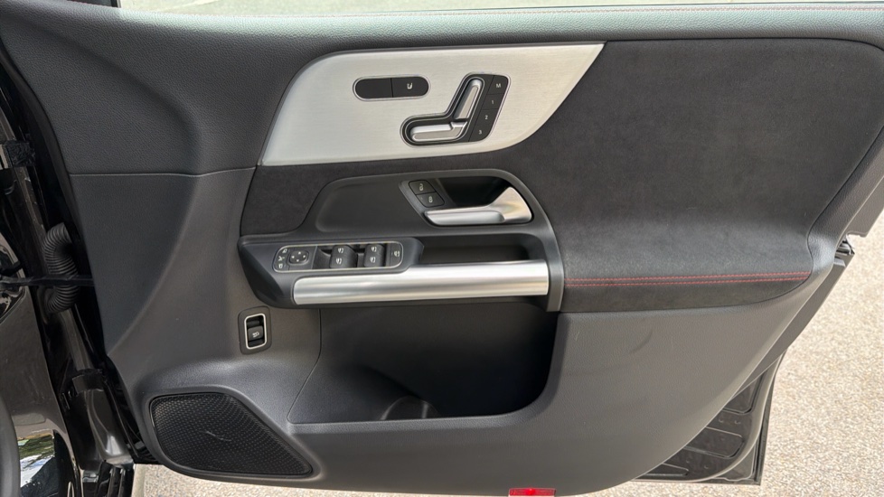 Mercedes-Benz B-Class B200 AMG Line Premium Plus 5dr Auto Petrol Hatchback - Image 41
