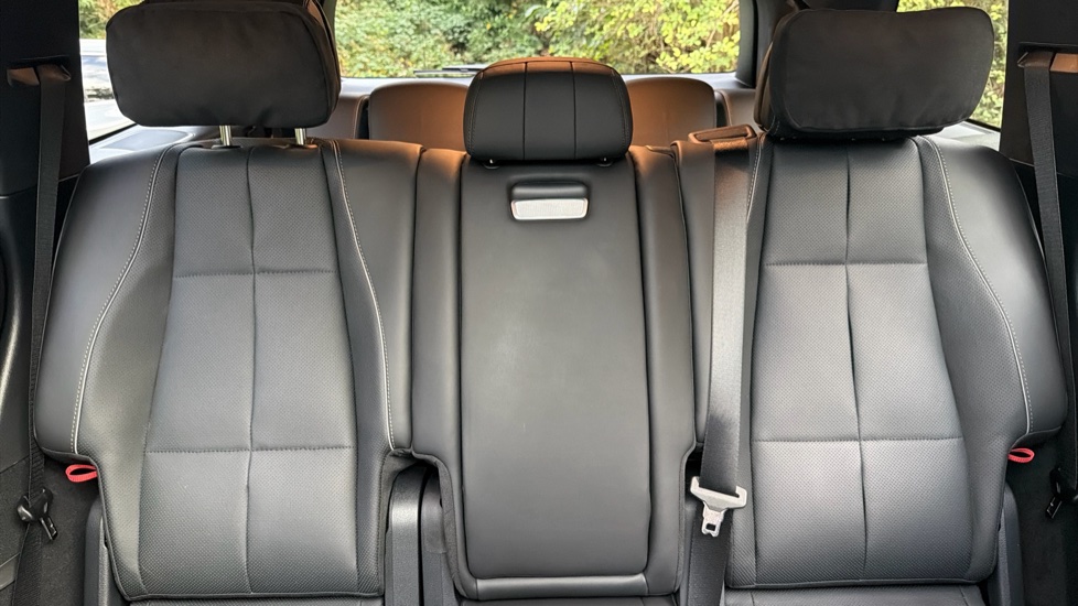 Mercedes-Benz GLS 450d 4Matic Business Class 5dr 9G-Tronic Diesel Estate - Image 15