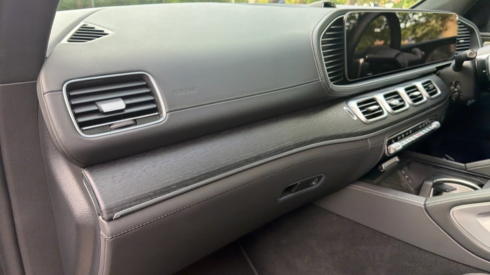 Mercedes-Benz GLS 450d 4Matic Business Class 5dr 9G-Tronic Diesel Estate - Image 28