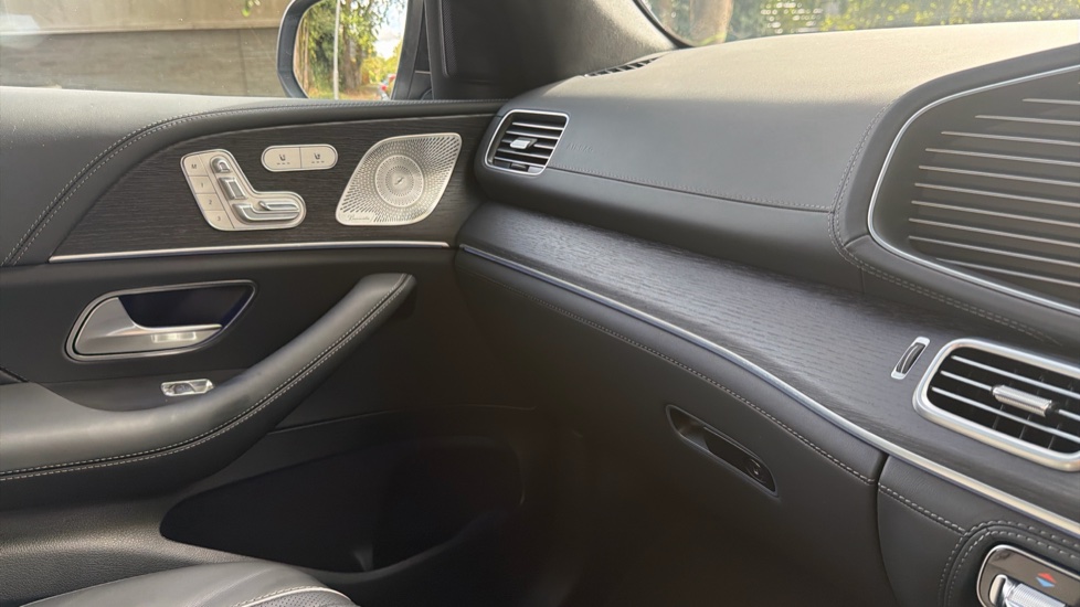 Mercedes-Benz GLS 450d 4Matic Business Class 5dr 9G-Tronic Diesel Estate - Image 43
