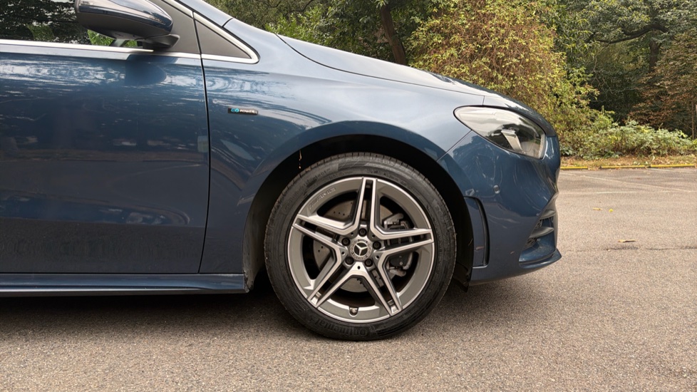 Mercedes-Benz B-Class B250e AMG Line Premium 5dr Auto Hatchback - Image 7