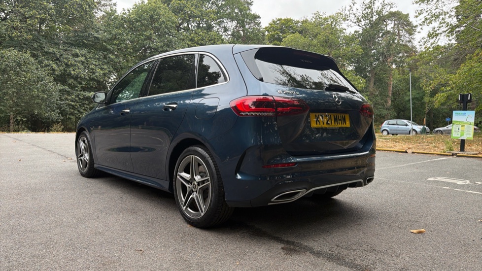 Mercedes-Benz B-Class B250e AMG Line Premium 5dr Auto Hatchback - Image 35