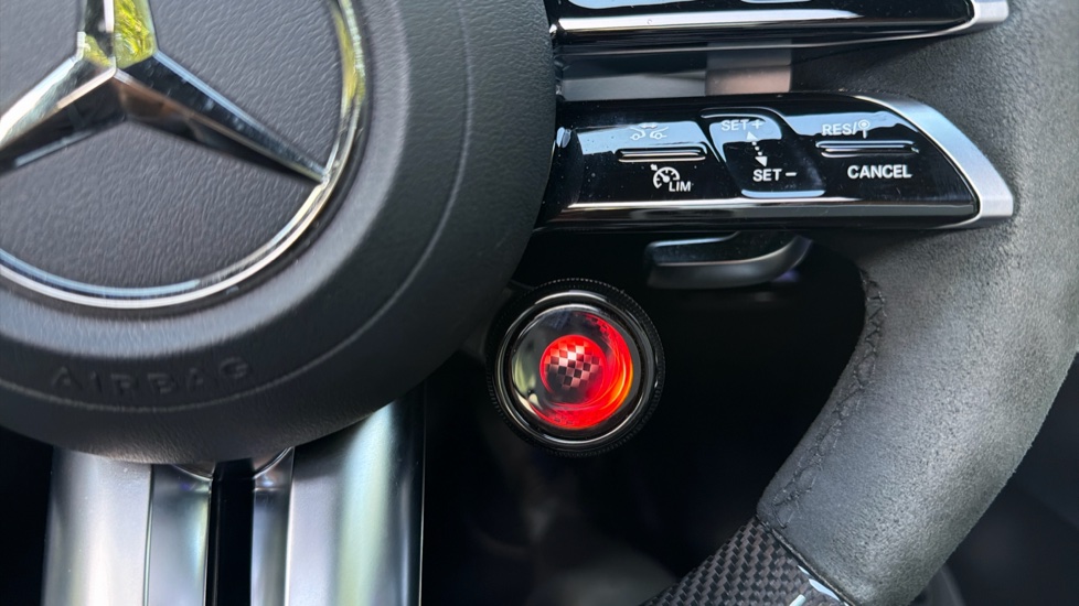 Mercedes-AMG GLC 43 4Matic Edition Midnight 5dr Petrol Estate - Image 29