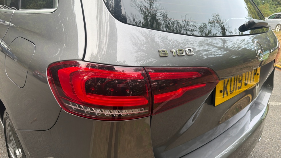Mercedes-Benz B-Class B180 AMG Line 5dr Auto Petrol Hatchback - Image 36