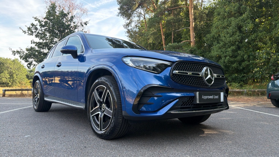 Mercedes-Benz GLC 300e 4Matic AMG Line 5dr 9G-Tronic Estate - Image 21