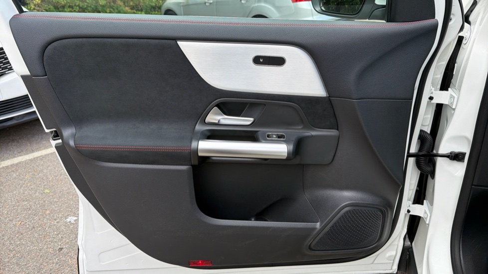 Mercedes-Benz GLA 200 AMG Line Executive 5dr Auto Petrol Hatchback - Image 30