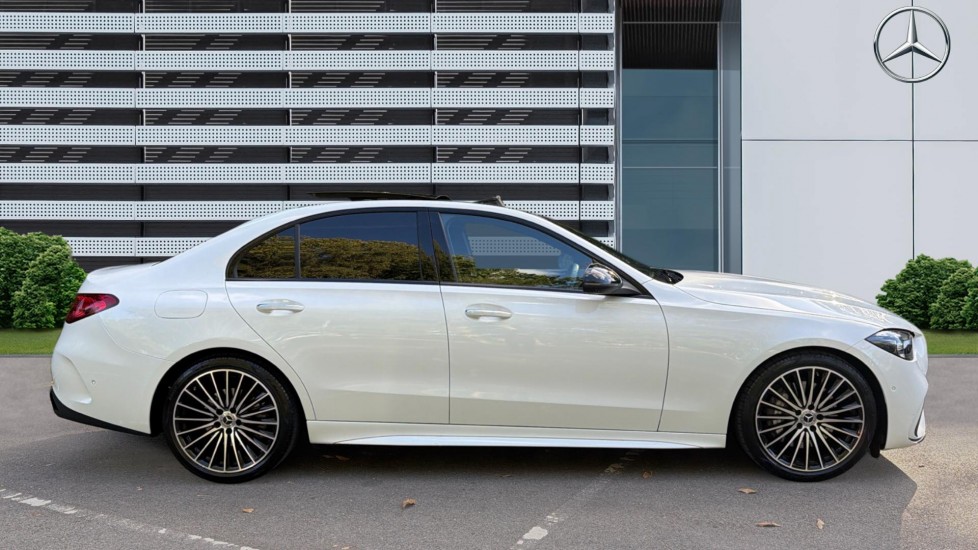 Mercedes-Benz C-Class C200 AMG Line Premium Plus 4dr 9G-Tronic Petrol Saloon - Image 5