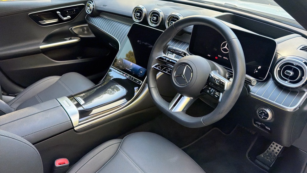 Mercedes-Benz C-Class C200 AMG Line Premium Plus 4dr 9G-Tronic Petrol Saloon - Image 11
