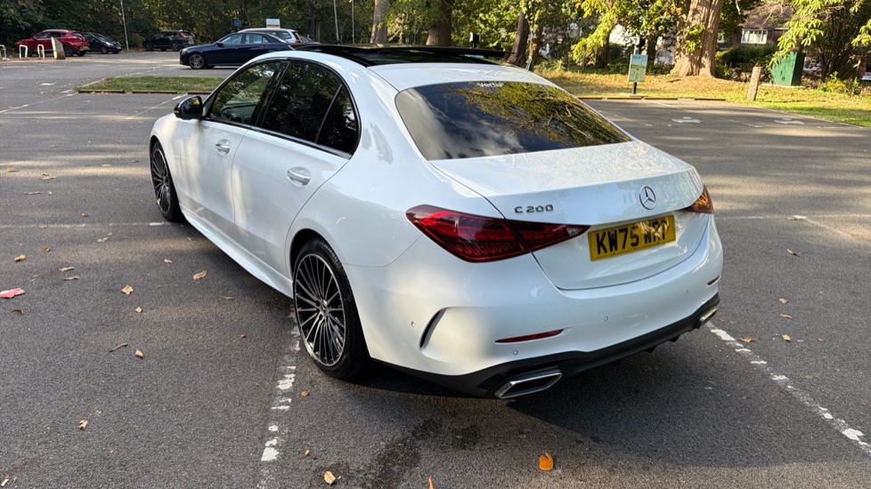 Mercedes-Benz C-Class C200 AMG Line Premium Plus 4dr 9G-Tronic Petrol Saloon - Image 38
