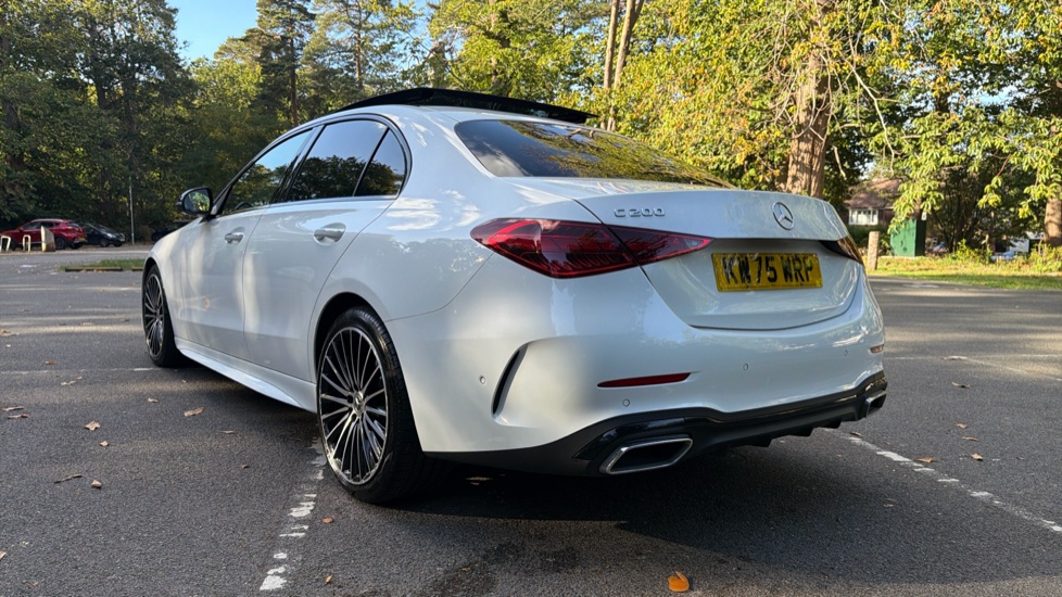 Mercedes-Benz C-Class C200 AMG Line Premium Plus 4dr 9G-Tronic Petrol Saloon - Image 39