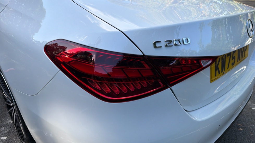 Mercedes-Benz C-Class C200 AMG Line Premium Plus 4dr 9G-Tronic Petrol Saloon - Image 40