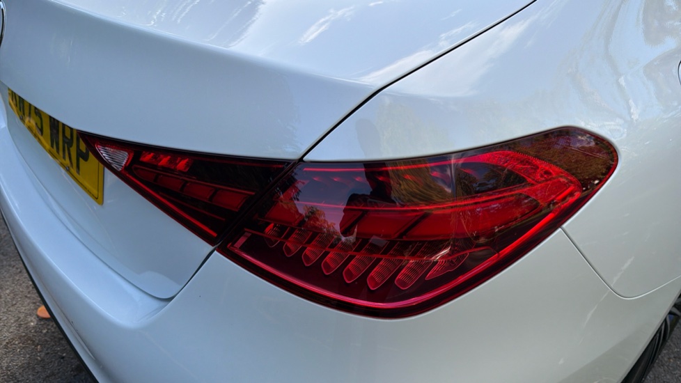 Mercedes-Benz C-Class C200 AMG Line Premium Plus 4dr 9G-Tronic Petrol Saloon - Image 41