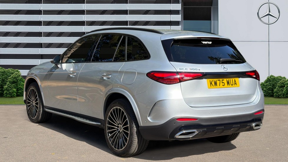 Mercedes-Benz GLC 300e 4Matic AMG Line Prem Plus 5dr 9G-Tronic Estate - Image 2