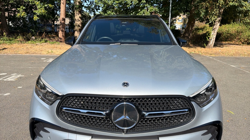 Mercedes-Benz GLC 300e 4Matic AMG Line Prem Plus 5dr 9G-Tronic Estate - Image 8