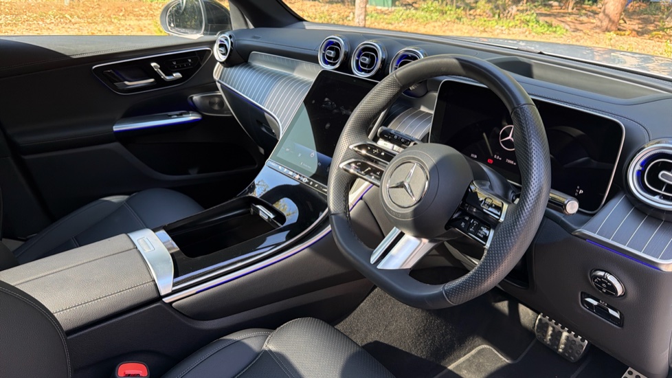 Mercedes-Benz GLC 300e 4Matic AMG Line Prem Plus 5dr 9G-Tronic Estate - Image 11