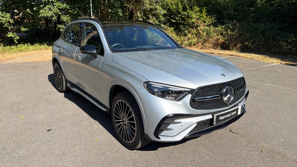 Mercedes-Benz GLC 300e 4Matic AMG Line Prem Plus 5dr 9G-Tronic Estate - Image 21