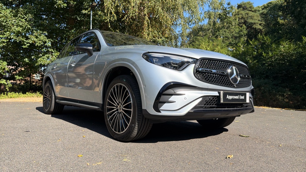 Mercedes-Benz GLC 300e 4Matic AMG Line Prem Plus 5dr 9G-Tronic Estate - Image 22
