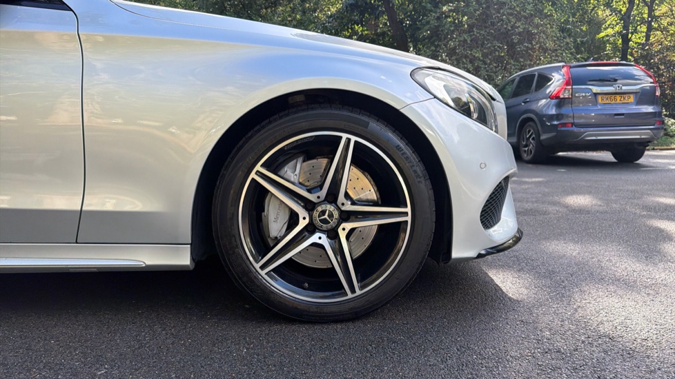 Mercedes-Benz C-Class C250d AMG Line Premium Plus 5dr 9G-Tronic Diesel Estate - Image 7