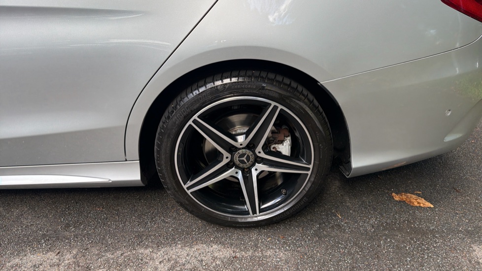 Mercedes-Benz C-Class C250d AMG Line Premium Plus 5dr 9G-Tronic Diesel Estate - Image 34