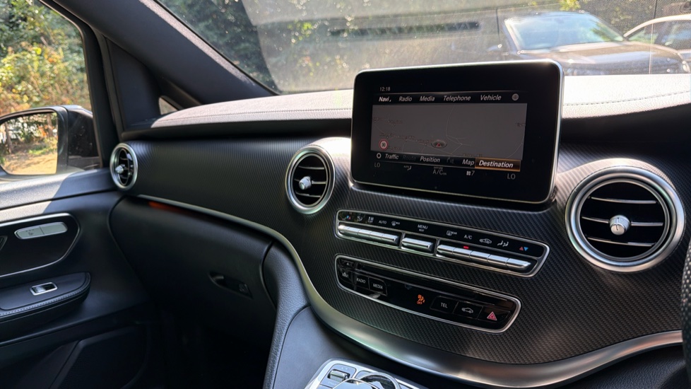 Mercedes-Benz V-Class V250 d AMG Line 5dr Auto [Extra Long] Diesel Estate - Image 14