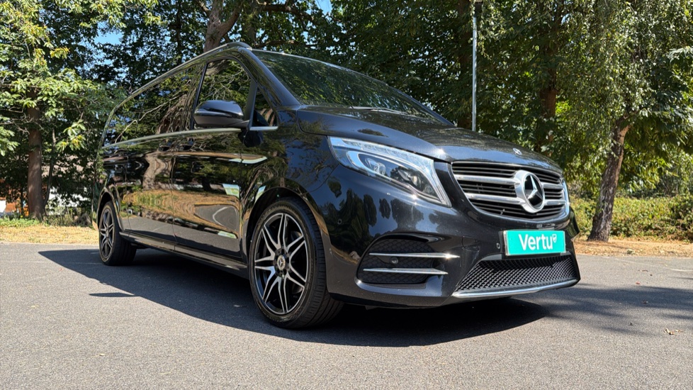 Mercedes-Benz V-Class V250 d AMG Line 5dr Auto [Extra Long] Diesel Estate - Image 24