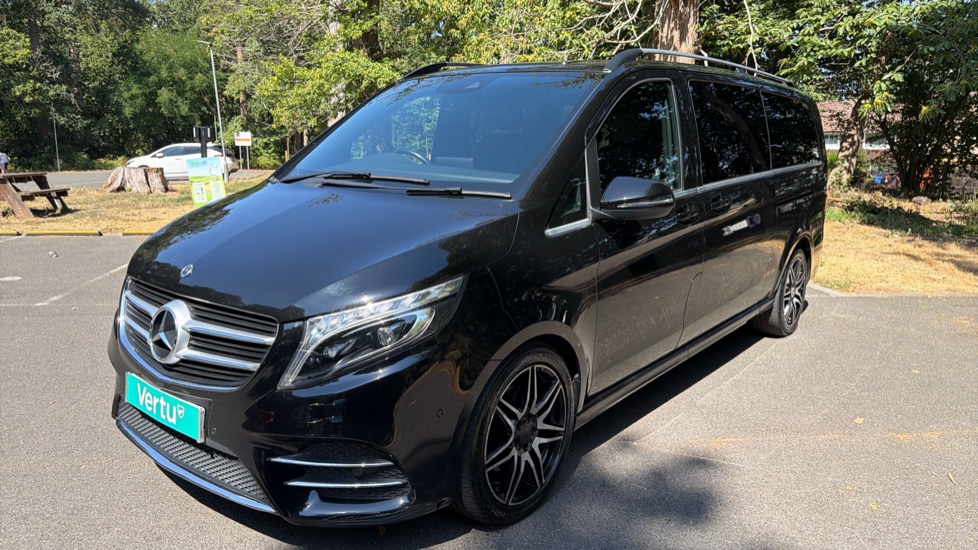 Mercedes-Benz V-Class V250 d AMG Line 5dr Auto [Extra Long] Diesel Estate - Image 28