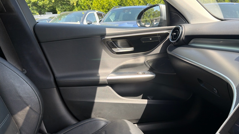Mercedes-Benz C-Class C220d Sport 5dr 9G-Tronic Diesel Estate - Image 20
