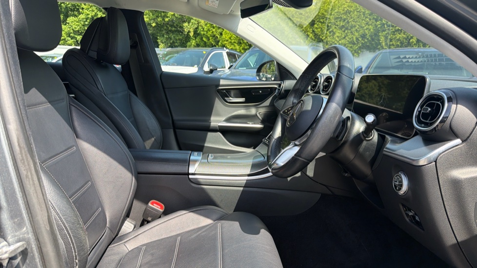 Mercedes-Benz C-Class C220d Sport 5dr 9G-Tronic Diesel Estate - Image 26