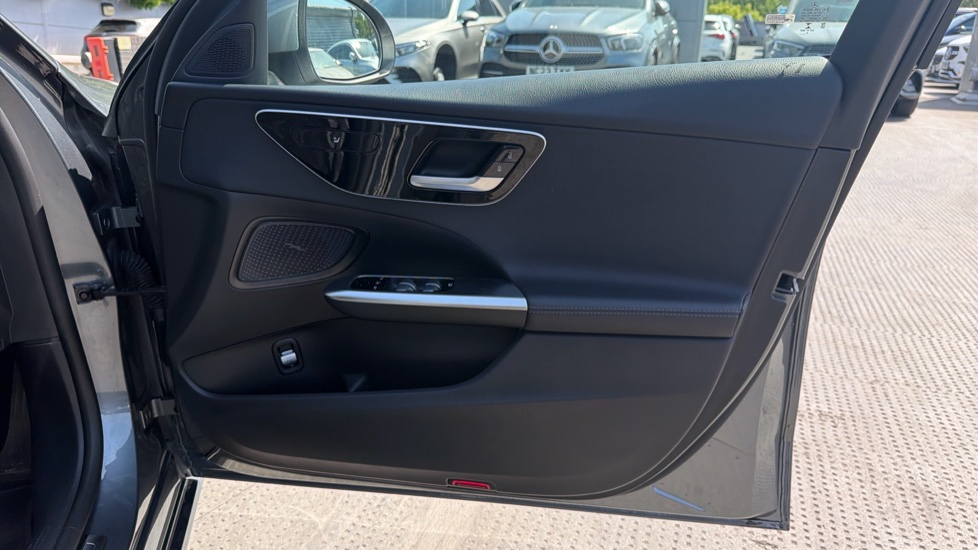 Mercedes-Benz C-Class C220d Sport 5dr 9G-Tronic Diesel Estate - Image 27