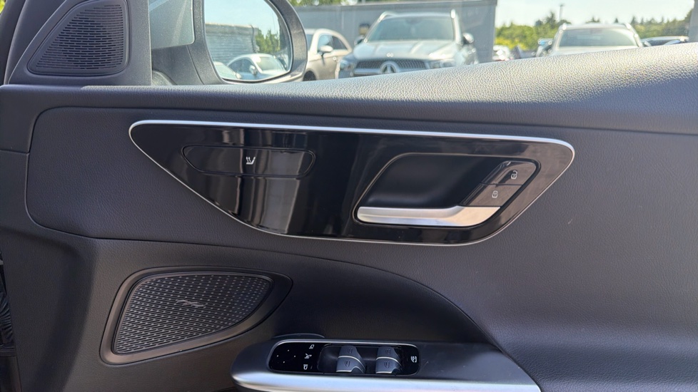 Mercedes-Benz C-Class C220d Sport 5dr 9G-Tronic Diesel Estate - Image 28