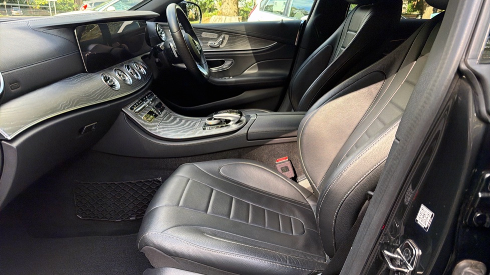 Mercedes-Benz CLS Coupe CLS 450 4Matic AMG Line Premium Plus 4dr 9G-Tronic Petrol Saloon - Image 19