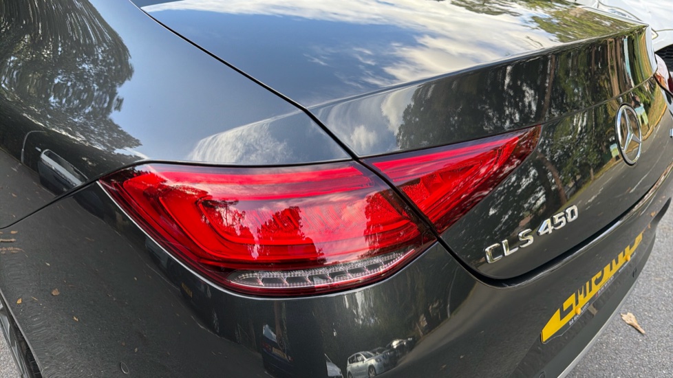 Mercedes-Benz CLS Coupe CLS 450 4Matic AMG Line Premium Plus 4dr 9G-Tronic Petrol Saloon - Image 37
