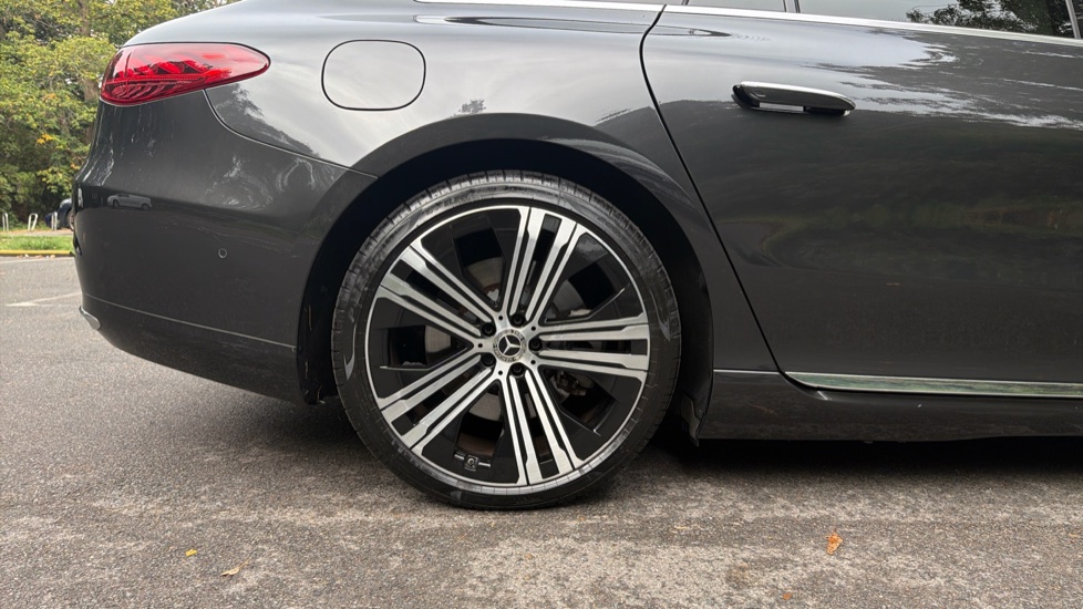 Mercedes-Benz Eqs 450+ 245kW Exclusive Luxury 108kWh 4dr Auto Electric Saloon - Image 7