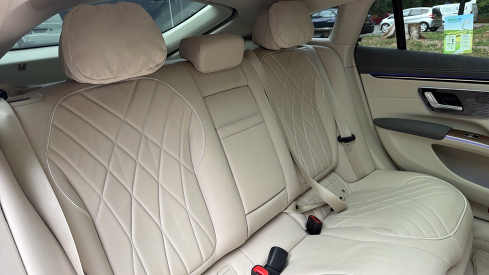 Mercedes-Benz Eqs 450+ 245kW Exclusive Luxury 108kWh 4dr Auto Electric Saloon - Image 16