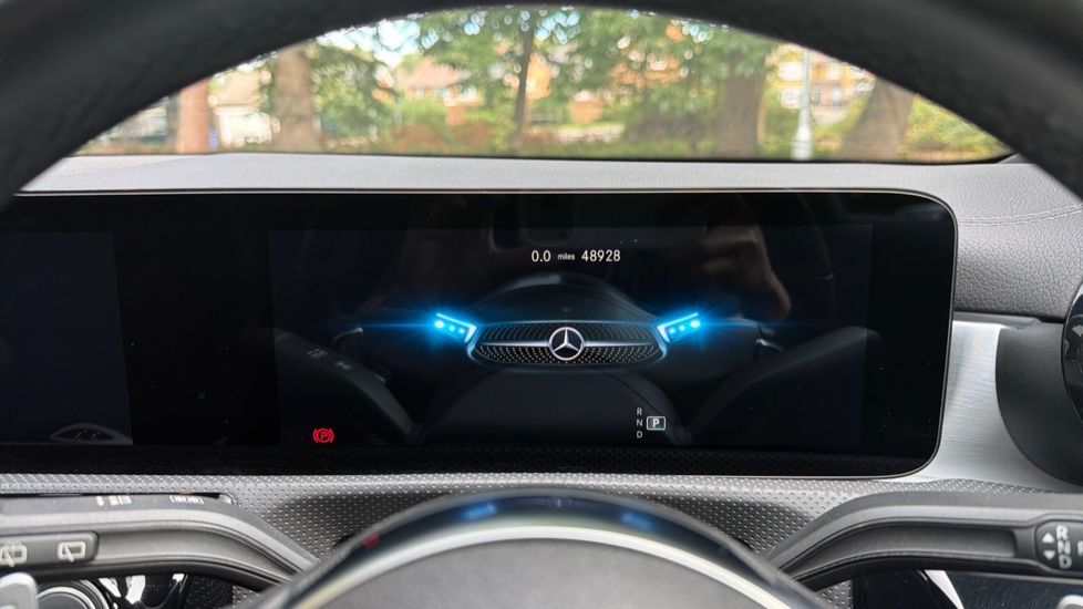 Mercedes-Benz CLA 180 AMG Line Premium Plus 5dr Tip Auto Petrol Estate - Image 18