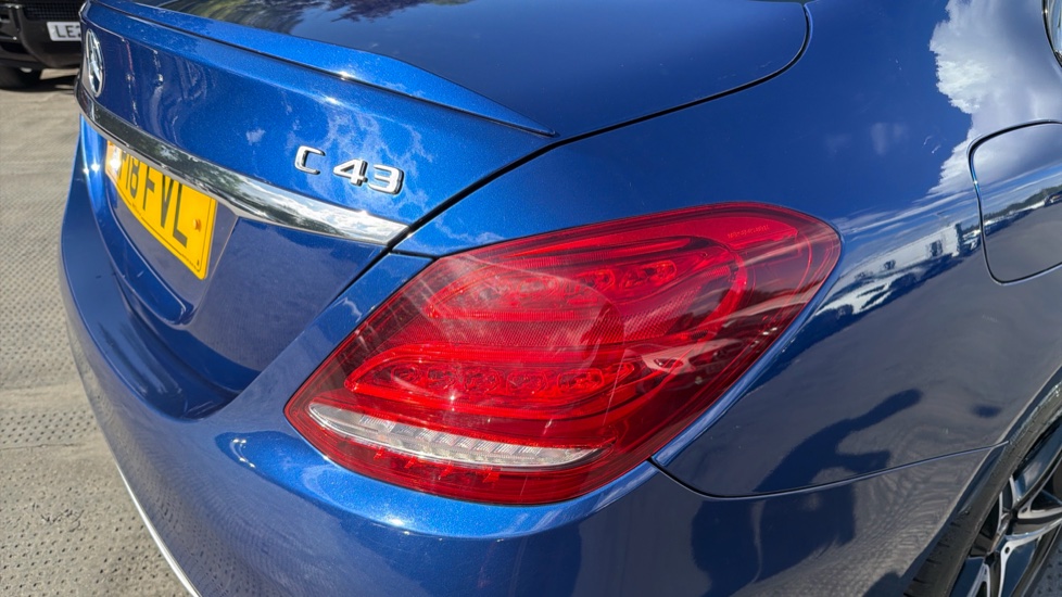 Mercedes-AMG C-Class C43 4Matic Premium 4dr Auto Petrol Saloon - Image 30