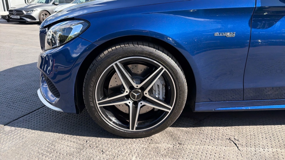 Mercedes-AMG C-Class C43 4Matic Premium 4dr Auto Petrol Saloon - Image 33