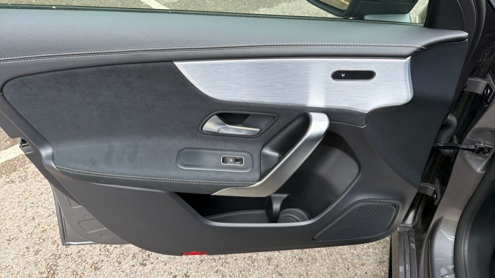Mercedes-Benz A-Class A180 AMG Line Executive Edition 5dr Auto Petrol Hatchback - Image 30