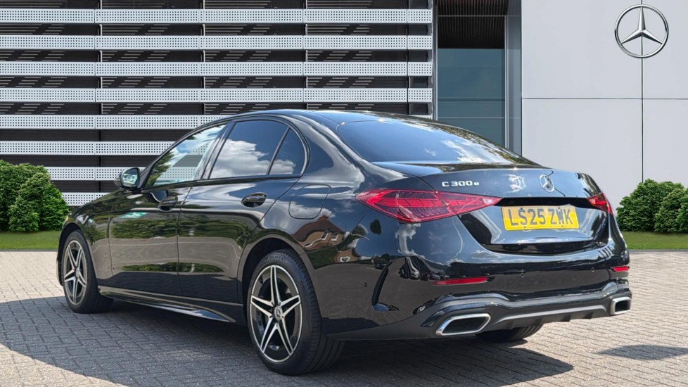 Mercedes-Benz C-Class C300e Urban Edition 4dr 9G-Tronic Saloon - Image 2