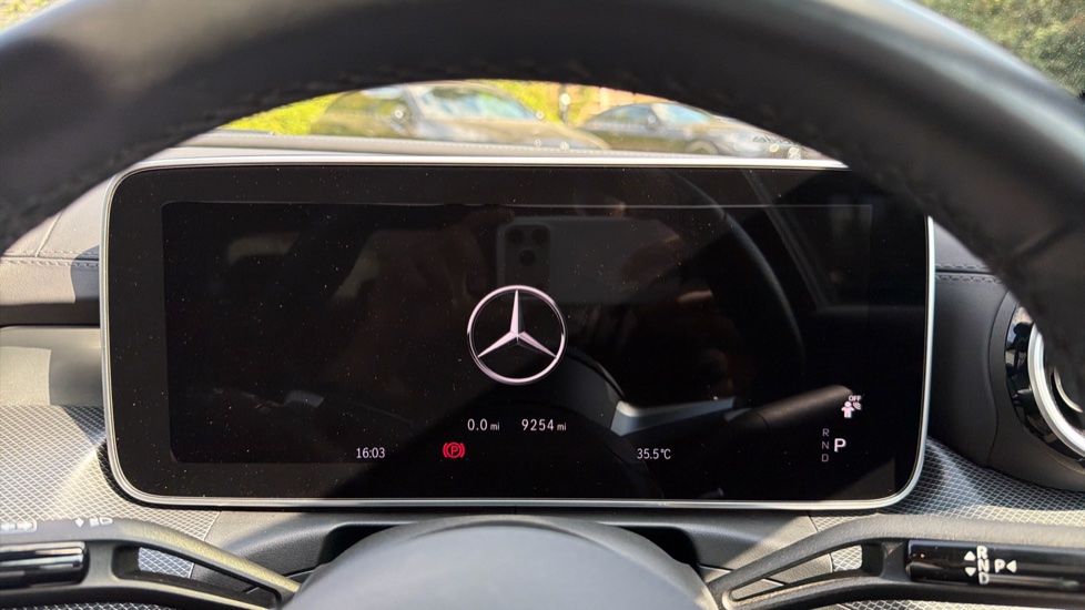 Mercedes-Benz C-Class C300e Urban Edition 4dr 9G-Tronic Saloon - Image 18