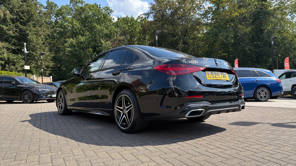 Mercedes-Benz C-Class C300e Urban Edition 4dr 9G-Tronic Saloon - Image 29