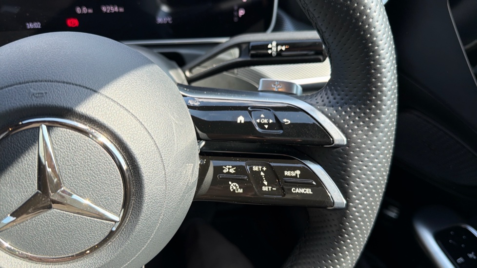 Mercedes-Benz C-Class C300e Urban Edition 4dr 9G-Tronic Saloon - Image 36