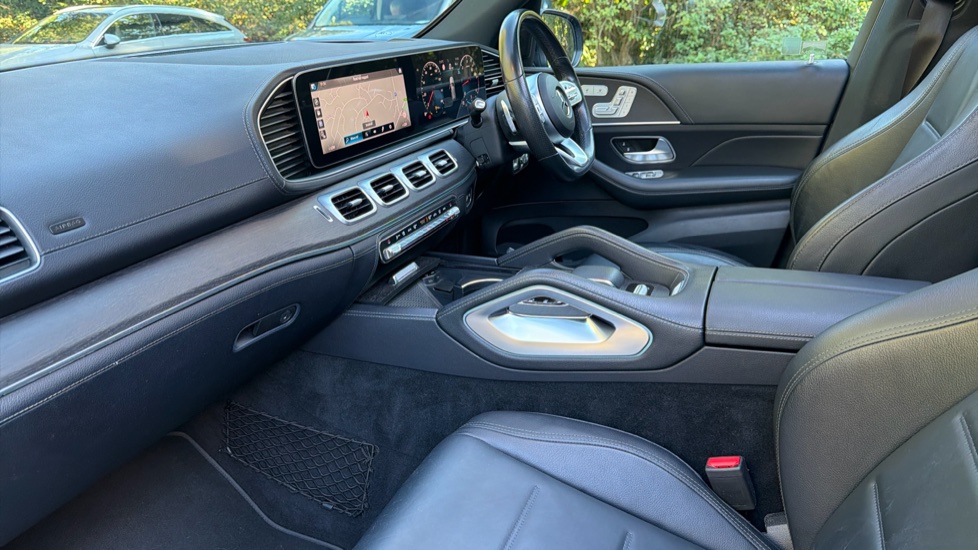 Mercedes-Benz GLE 400d 4Matic AMG Line Prem + 5dr 9G-Tron [7 St] Diesel Estate - Image 9