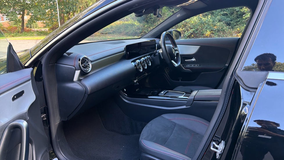 Mercedes-Benz CLA 200 AMG Line Executive 4dr Tip Auto Petrol Saloon - Image 19