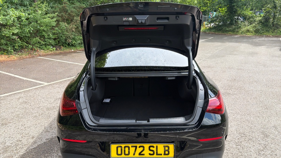 Mercedes-Benz CLA 180 AMG Line Executive 4dr Tip Auto Petrol Saloon - Image 4