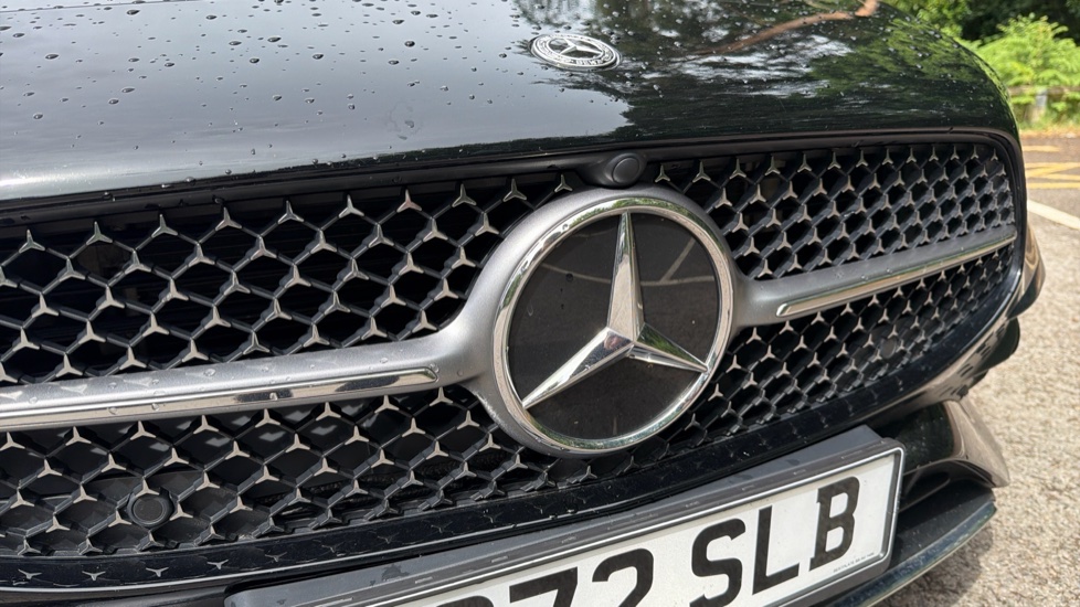 Mercedes-Benz CLA 180 AMG Line Executive 4dr Tip Auto Petrol Saloon - Image 8