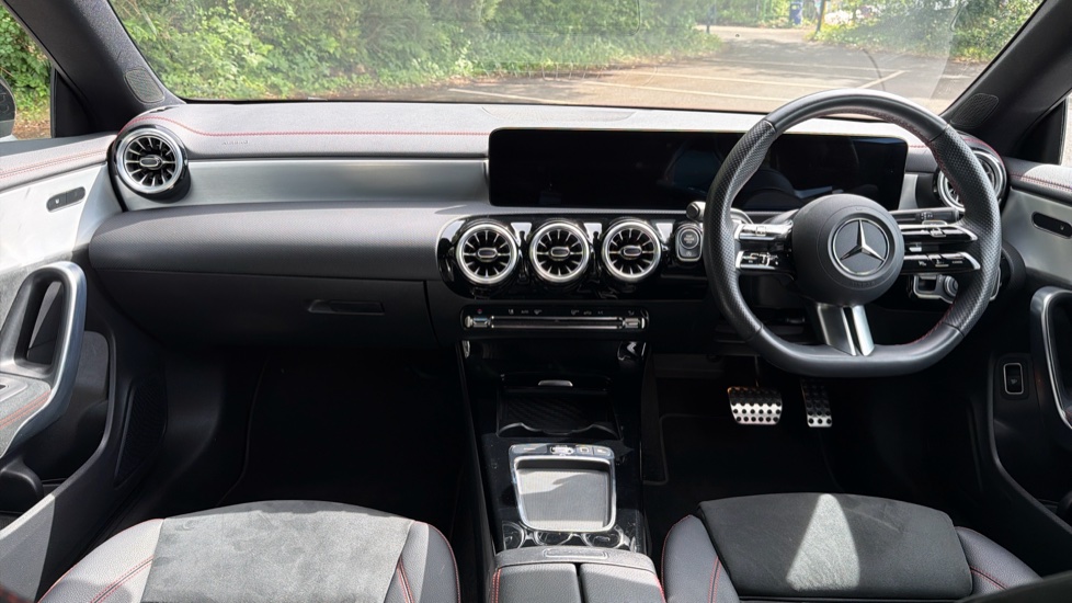 Mercedes-Benz CLA 180 AMG Line Executive 4dr Tip Auto Petrol Saloon - Image 10