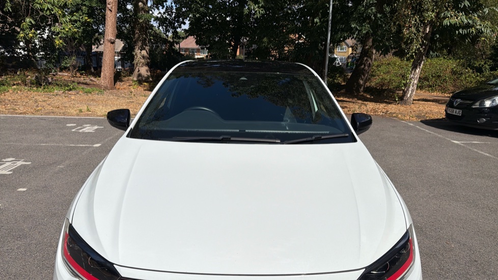 Volkswagen Polo 2.0 TSI GTI 5dr DSG Petrol Hatchback - Image 8