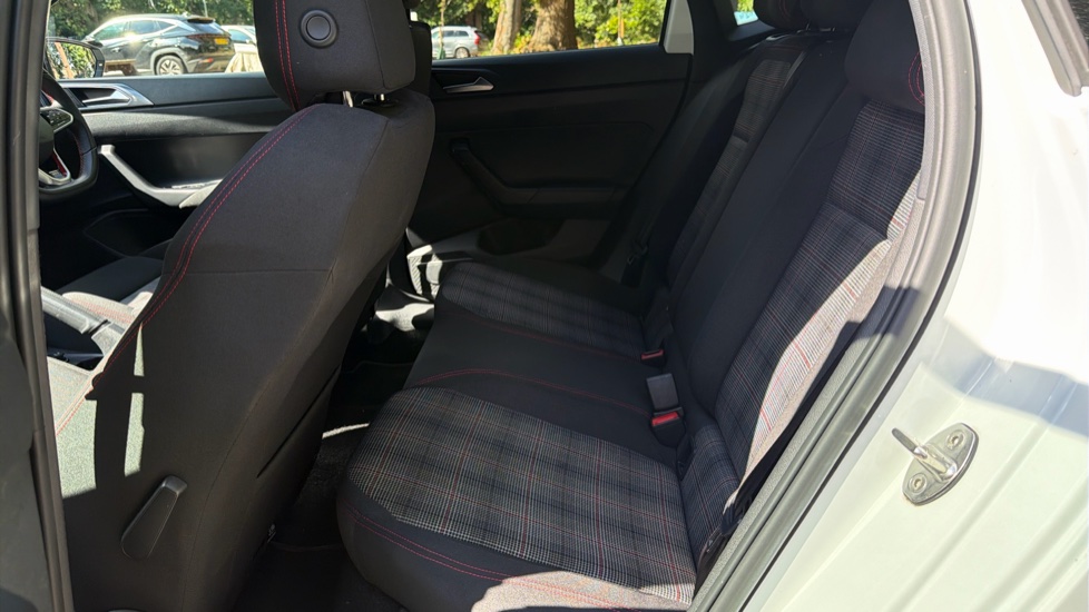Volkswagen Polo 2.0 TSI GTI 5dr DSG Petrol Hatchback - Image 32