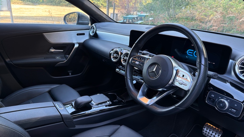 Mercedes-Benz CLA 250e AMG Line Premium 5dr Tip Auto Estate - Image 11